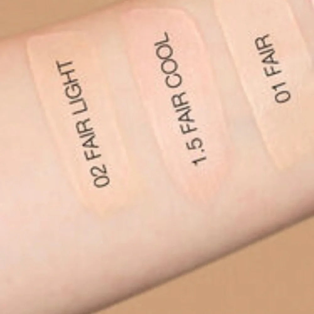 BNIB GLOWISH BY HUDA BEAUTY BRIGHT LIGHT SHEER CONCEALER 1.5 FAIR COOL IN BOX